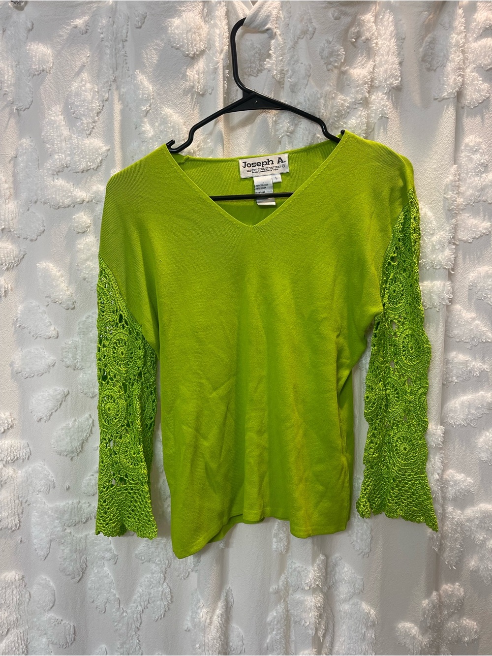 Vintage Joseph A lime green lace bell sleeve top